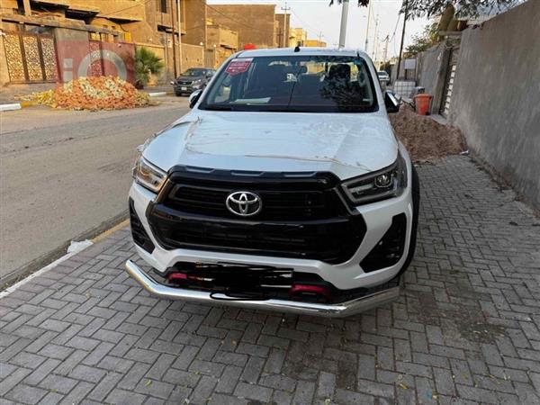 Toyota for sale in Iraq